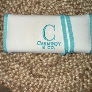 Carmindy & Co. White and Teal Makeup Brush Holder With Brushes
